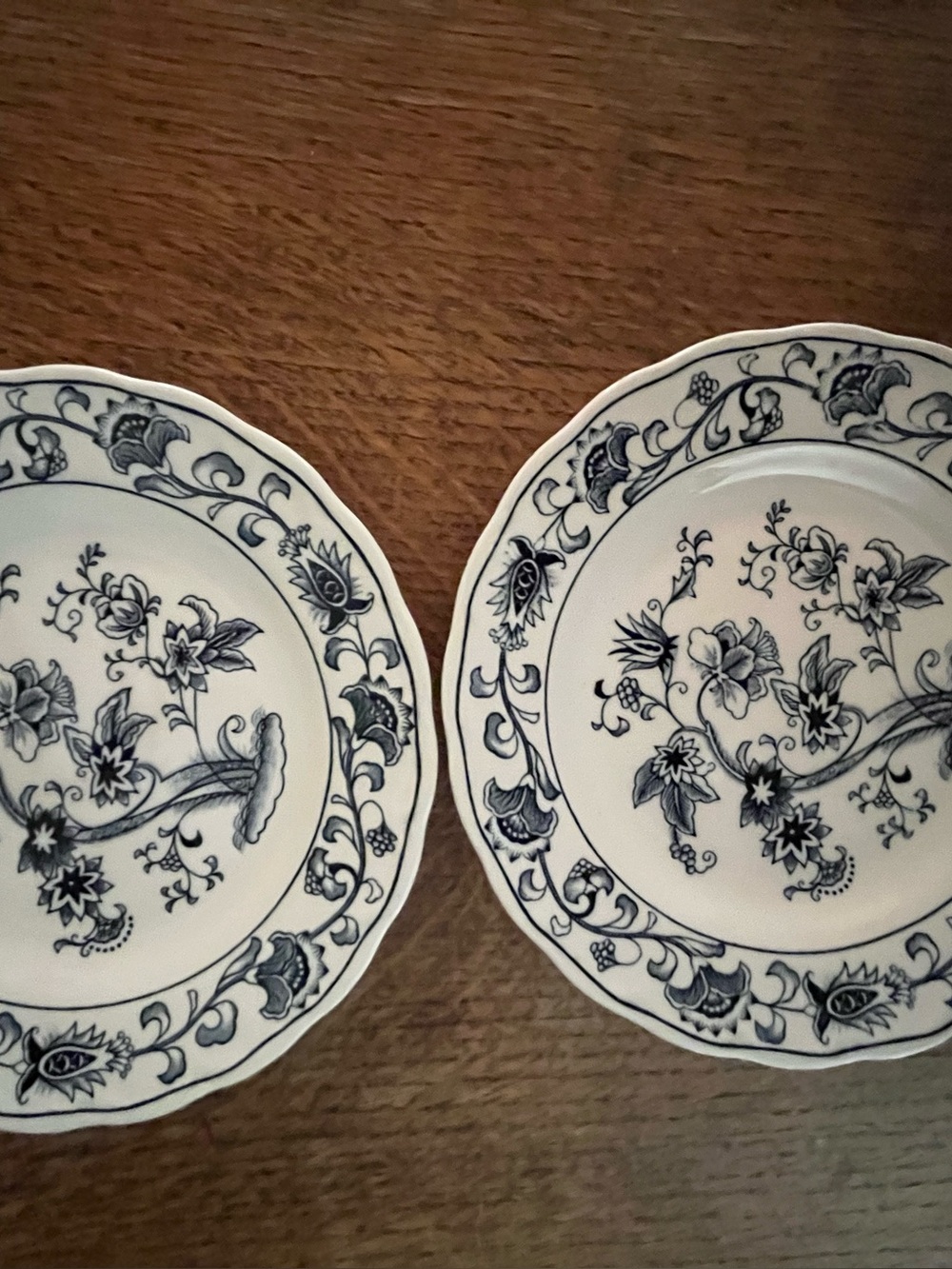 Set of 2  Vintage (1950-83) Ming Tree Blue, Double Phoenix Bread Plates